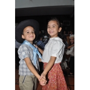 Día de la Cruz de los Milagros y el cumple del Colegio - Turno TARDE